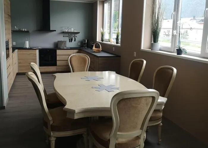 City One Apartamento *