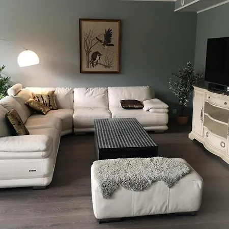 City One Apartmán *